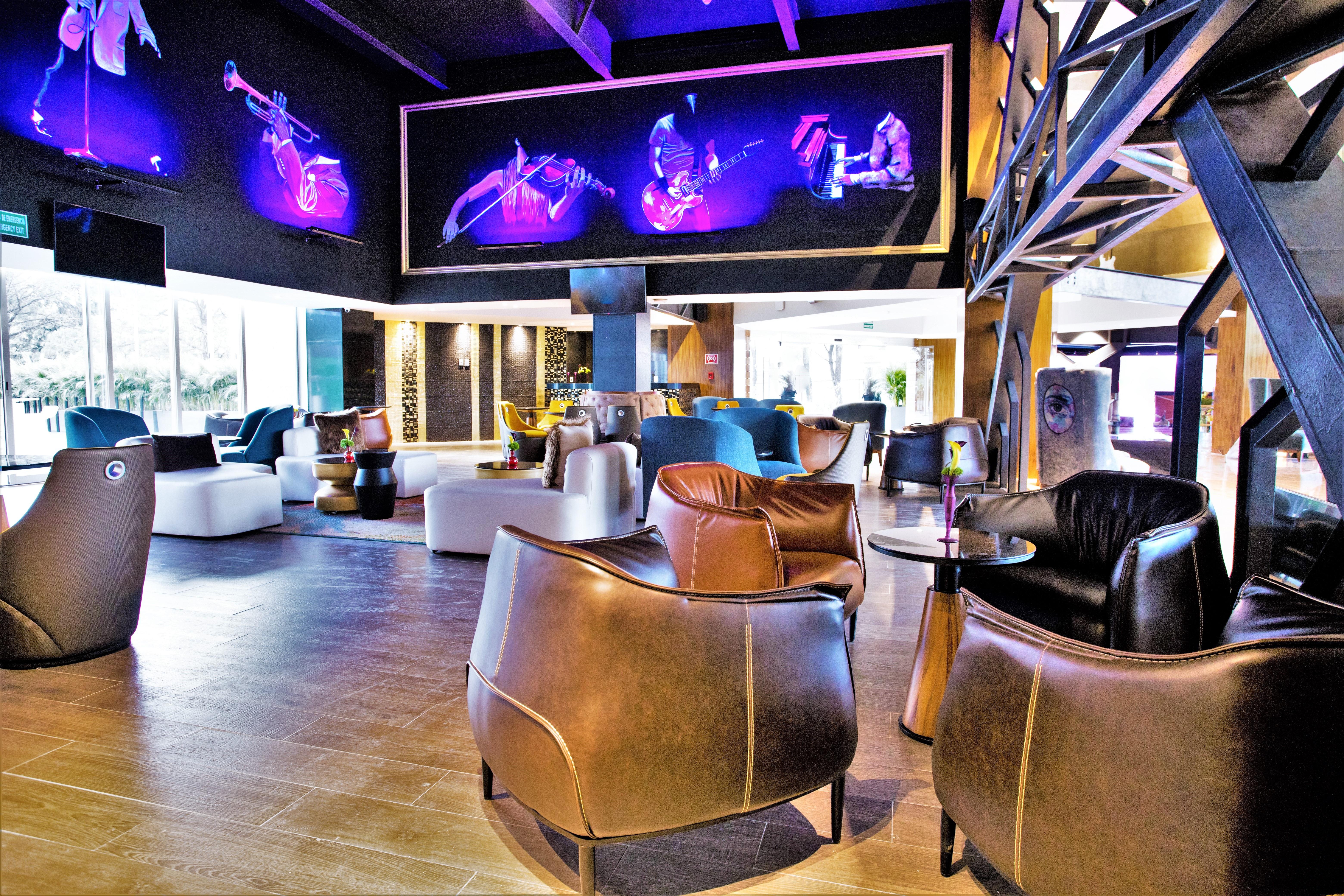 Hard Rock Hotel Guadalajara Сапопан Экстерьер фото The VIP lounge at the airport